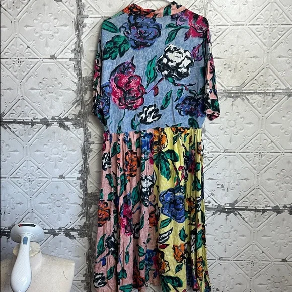 Vintage 80s Together Vibrant Floral mixed media button up short Sleeve Dress - Picture 6 of 6